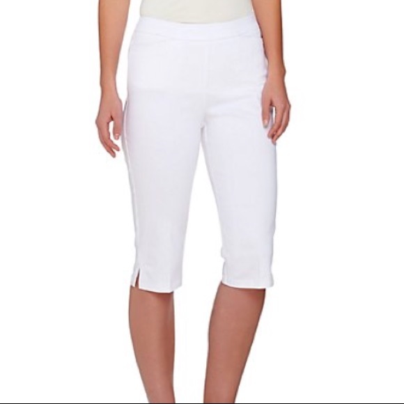 White Skinny Pedal Pushers - Just $7